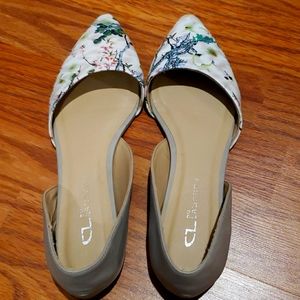 Chinese Laundry 8.5 Women's floral flats